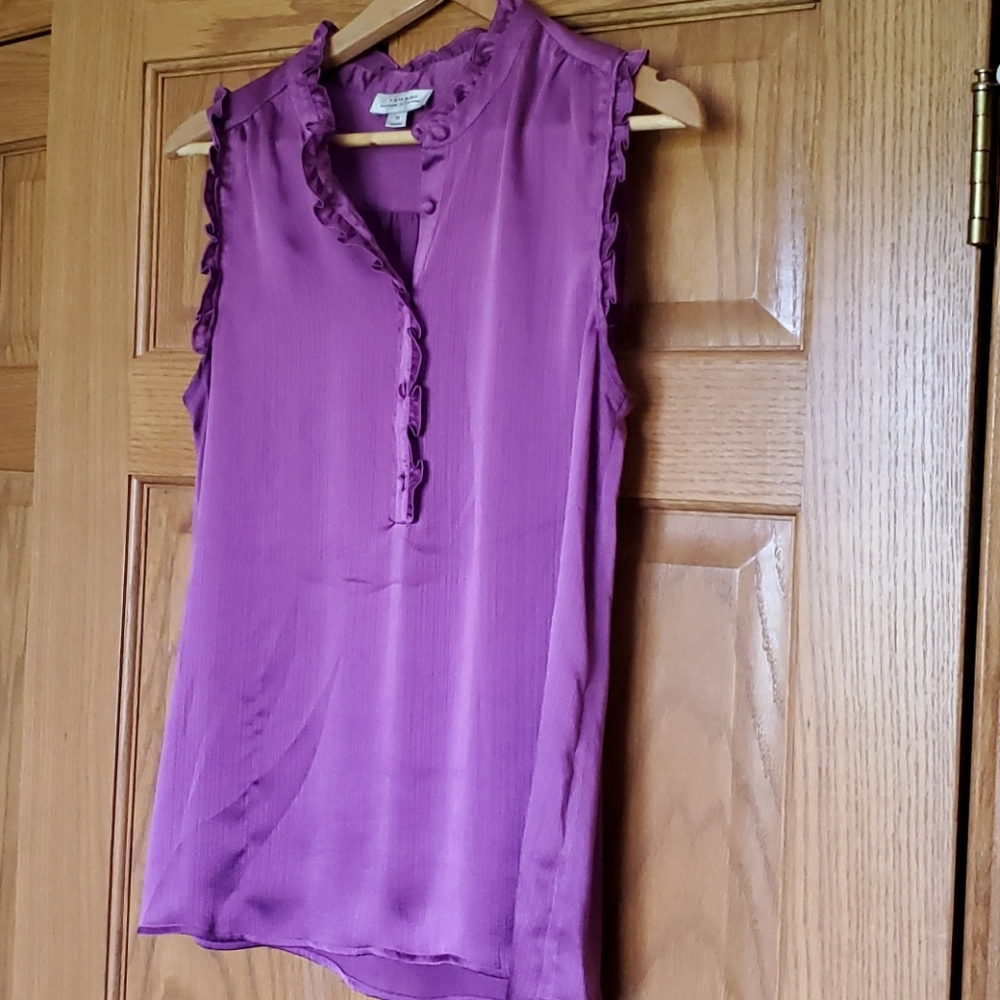 Tahari purple sleeveless top